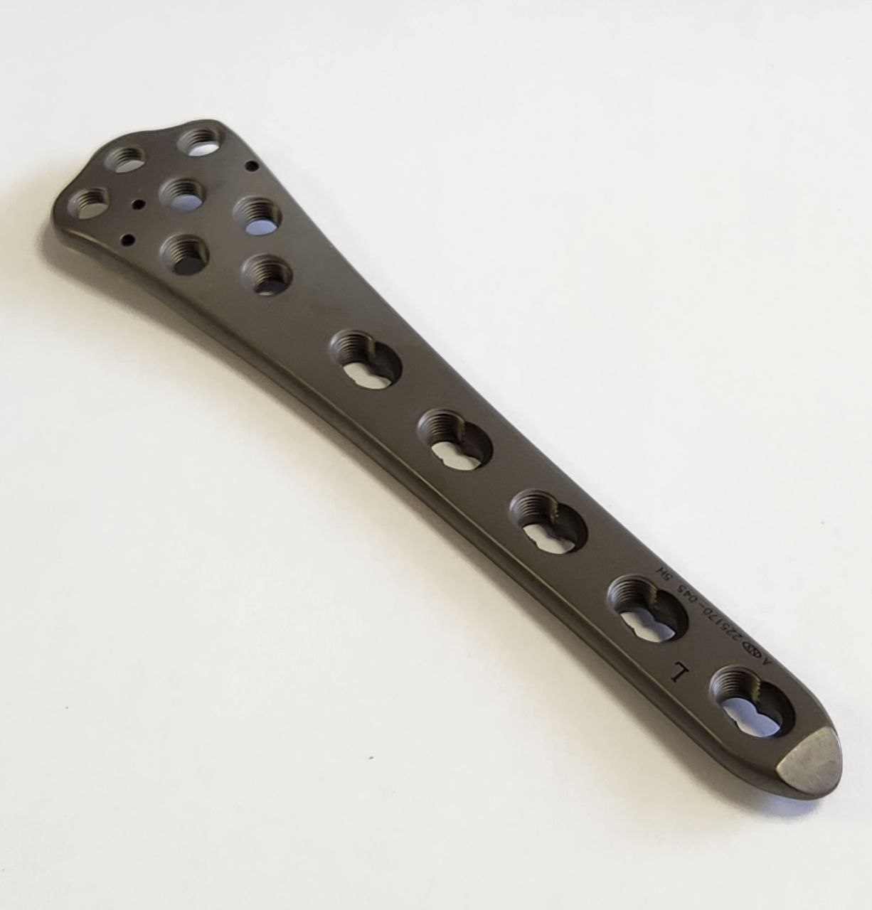 5.0мм Дистальна стегнова БКП, ліва/права Changzhou Nanxiang Medical Device Co., Ltd.